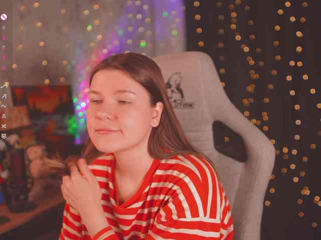 cutesoneckaaa webcam