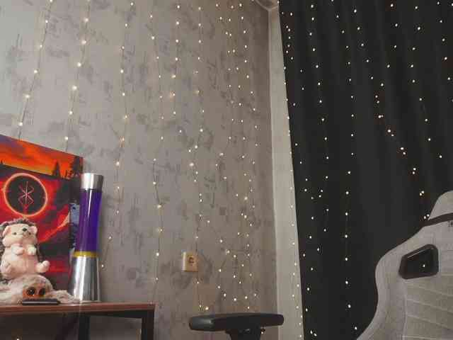 cutesoneckaaa webcam