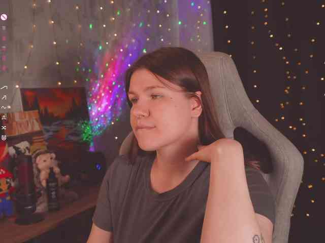 cutesoneckaaa webcam