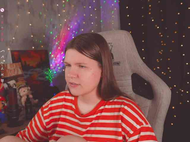 cutesoneckaaa webcam