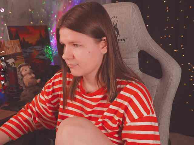 cutesoneckaaa webcam