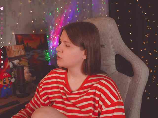 cutesoneckaaa webcam