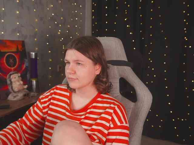 cutesoneckaaa webcam