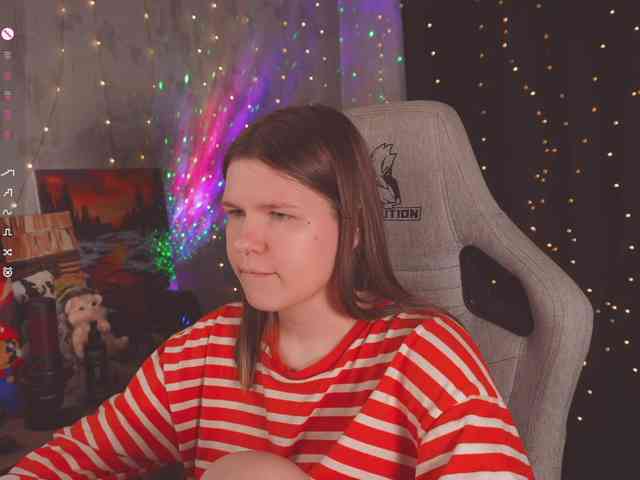 cutesoneckaaa webcam
