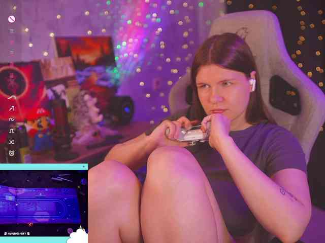 cutesoneckaaa webcam