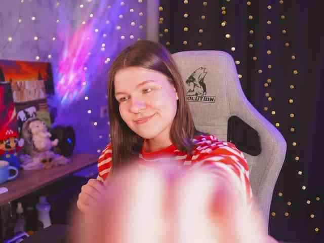 Model: cutesoneckaaa