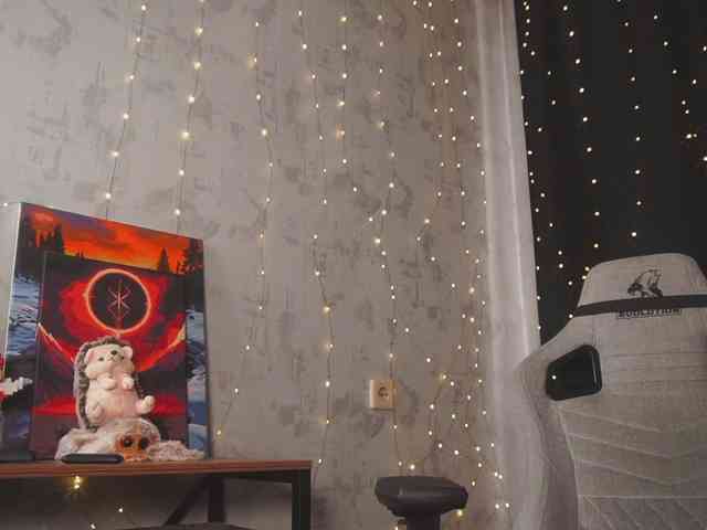 cutesoneckaaa webcam