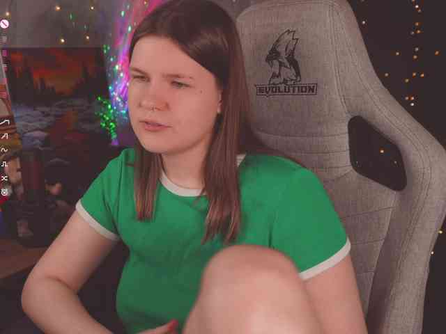 cutesoneckaaa webcam