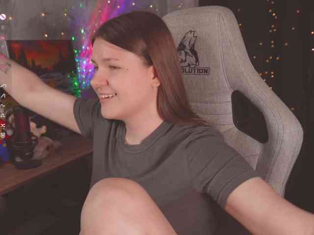 cutesoneckaaa webcam