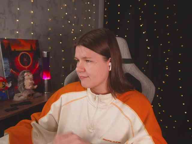 cutesoneckaaa webcam