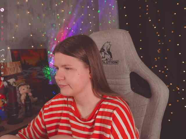 cutesoneckaaa webcam