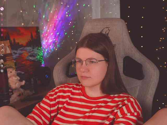 Cutesoneckaaa - Girl 