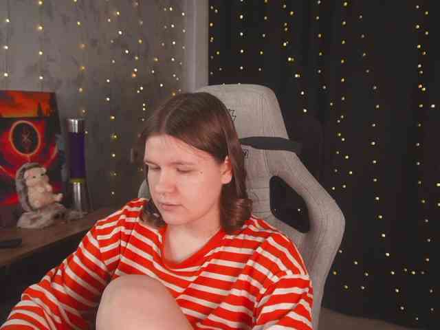 cutesoneckaaa webcam