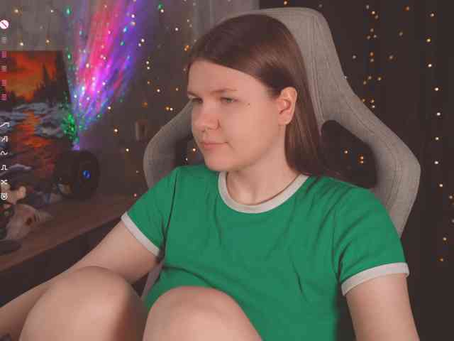 cutesoneckaaa webcam