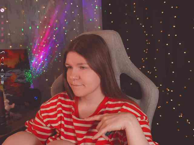 cutesoneckaaa webcam