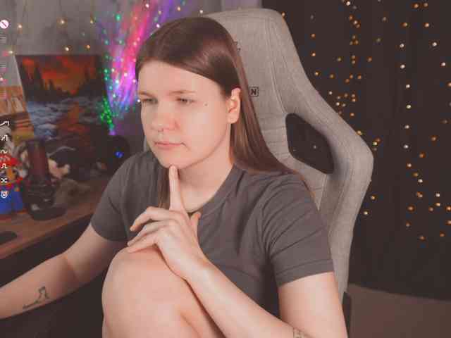 cutesoneckaaa webcam