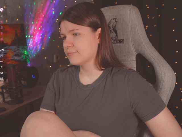 cutesoneckaaa webcam