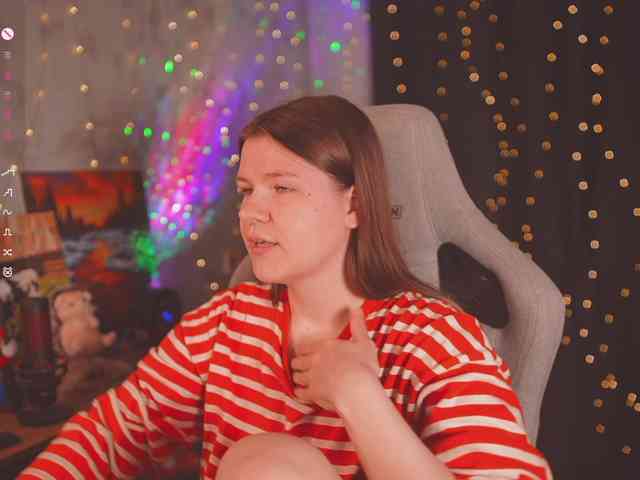 cutesoneckaaa webcam