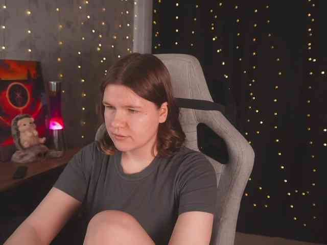 cutesoneckaaa webcam