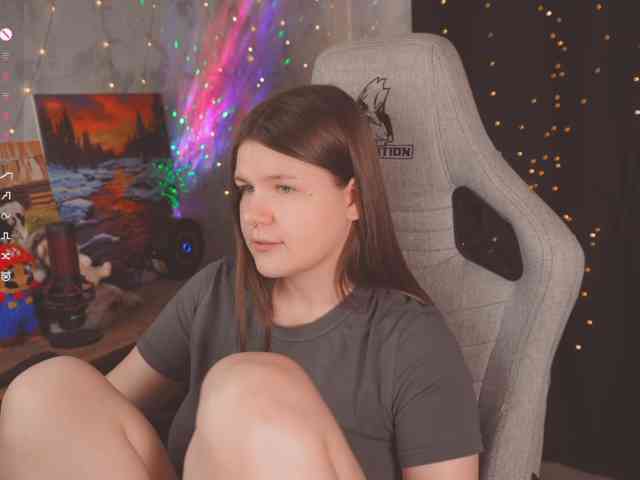 cutesoneckaaa webcam