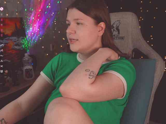 cutesoneckaaa Live Webcam on BongaCams