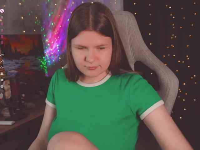 cutesoneckaaa webcam
