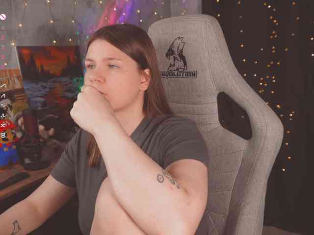 cutesoneckaaa webcam