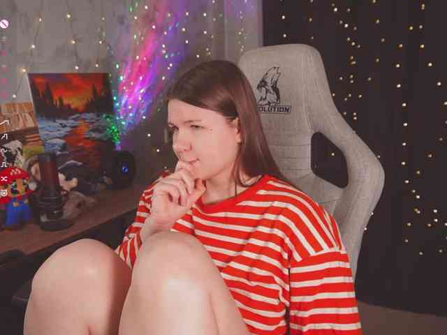 cutesoneckaaa webcam