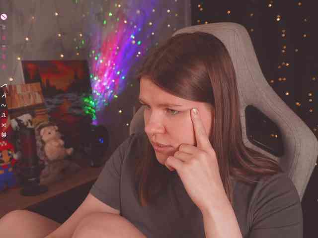 cutesoneckaaa webcam