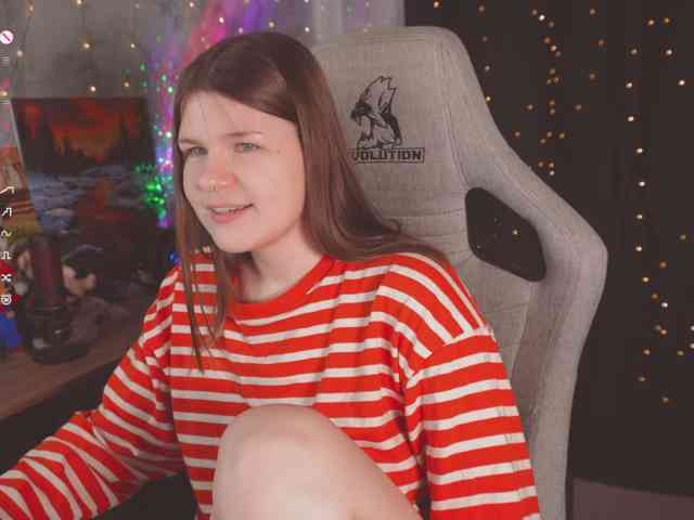 cutesoneckaaa webcam