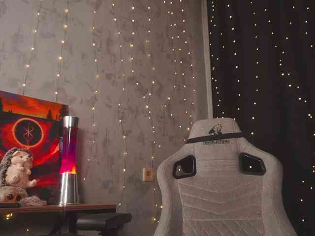 cutesoneckaaa webcam