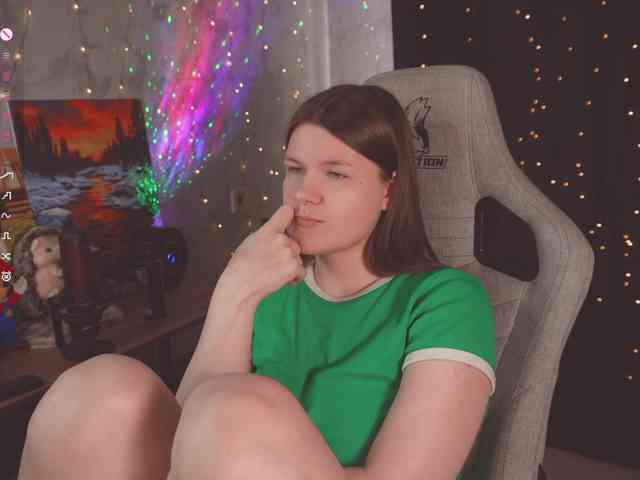 cutesoneckaaa webcam