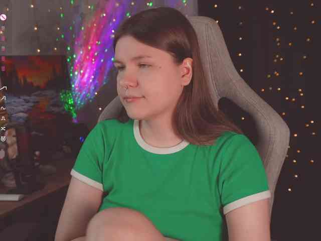 cutesoneckaaa webcam