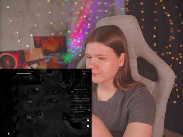 cutesoneckaaa webcam