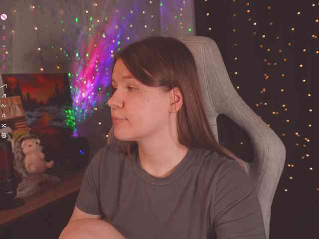 cutesoneckaaa webcam