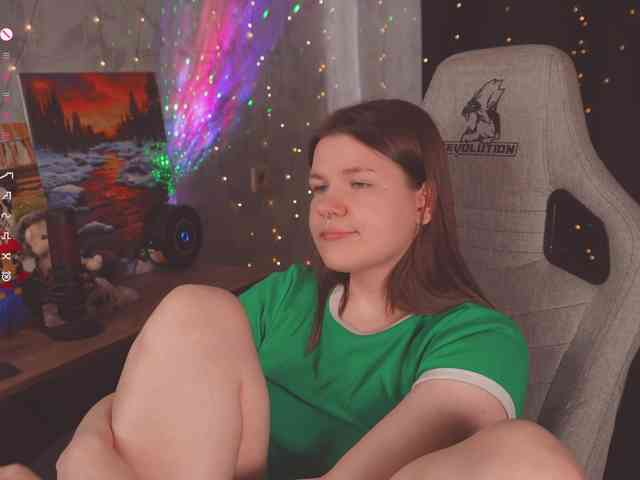 cutesoneckaaa webcam