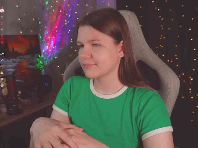 cutesoneckaaa webcam