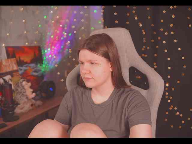 cutesoneckaaa webcam