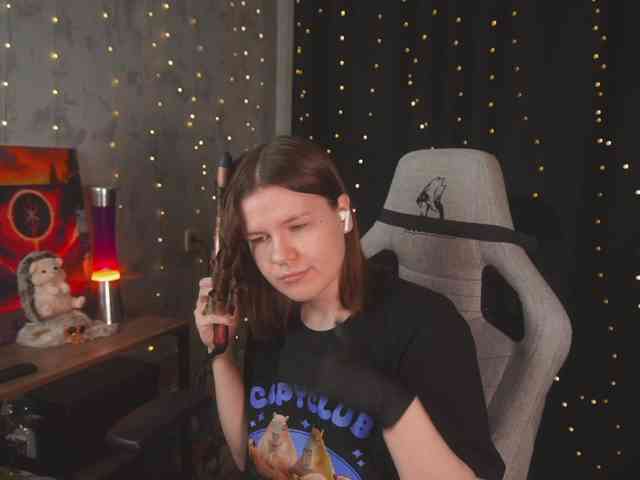 cutesoneckaaa webcam