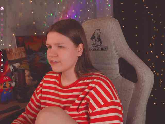cutesoneckaaa webcam