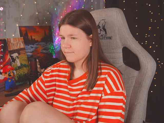 Cutesoneckaaa - Girl 