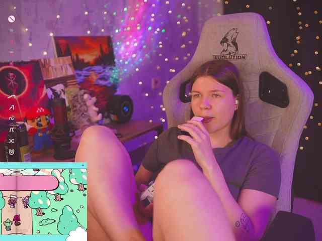 cutesoneckaaa webcam