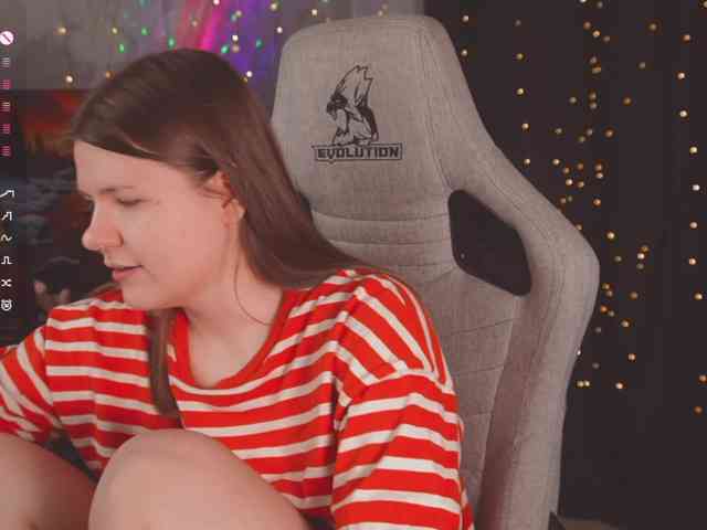 cutesoneckaaa webcam