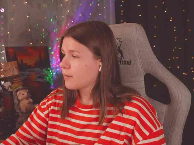 cutesoneckaaa webcam
