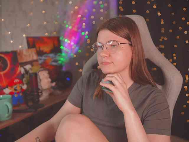 cutesoneckaaa webcam
