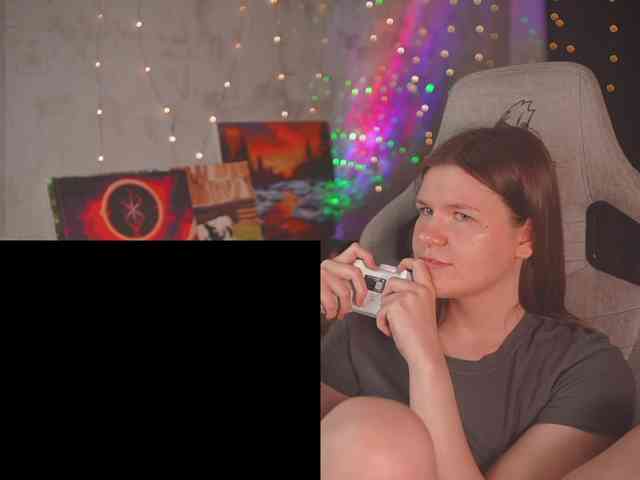 cutesoneckaaa webcam