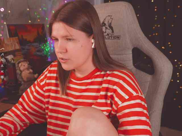 cutesoneckaaa webcam
