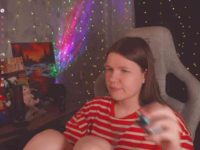 cutesoneckaaa webcam