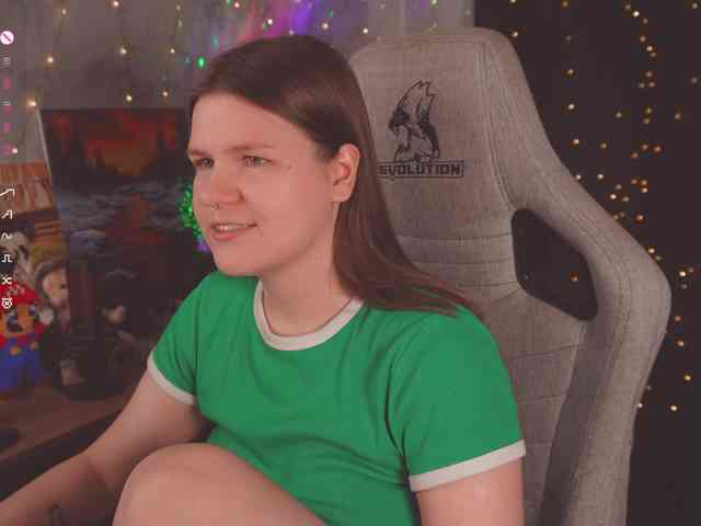 cutesoneckaaa webcam