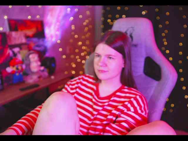 cutesoneckaaa webcam
